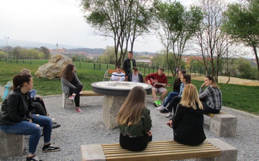 Dan za spremembe: Medgeneracijsko druženje v parku mladosti