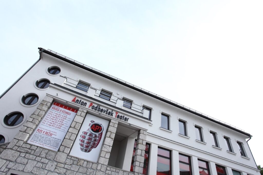 anton podbevšek teater